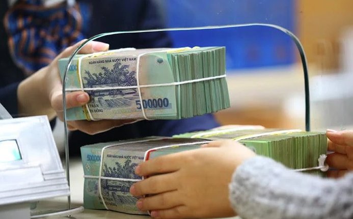 Lãi suất ngân hàng hôm nay 31/10: Ngày cuối ưu đãi, gửi 6 tháng hưởng trên 8%